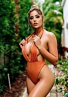 Renee Estella